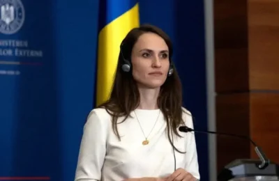 Ministra Țoiu, sub presiune – 43 de senatori cer demisia. Vot decisiv azi