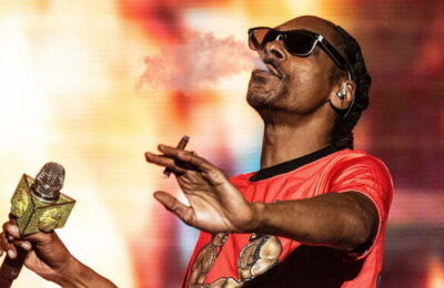 Snoop Dogg la Swansea – Egal 95 și un parfum aparte
