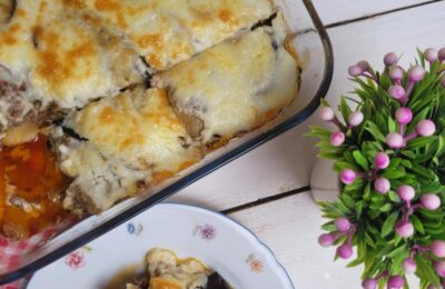 Musaca perfectă – Ingredientul banal care o transformă-n deliciu!