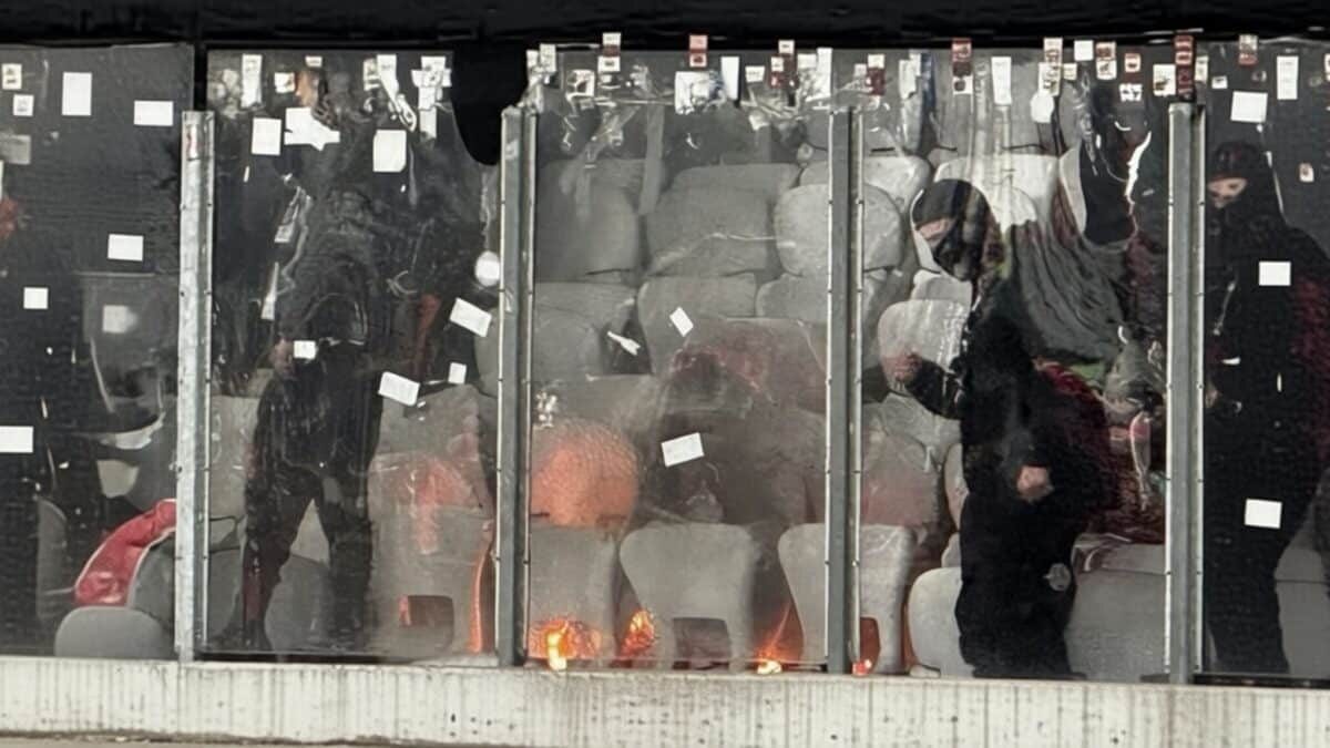 Fanii CFR au devastat Cluj Arena după derby-ul cu 20.155 de spectatori