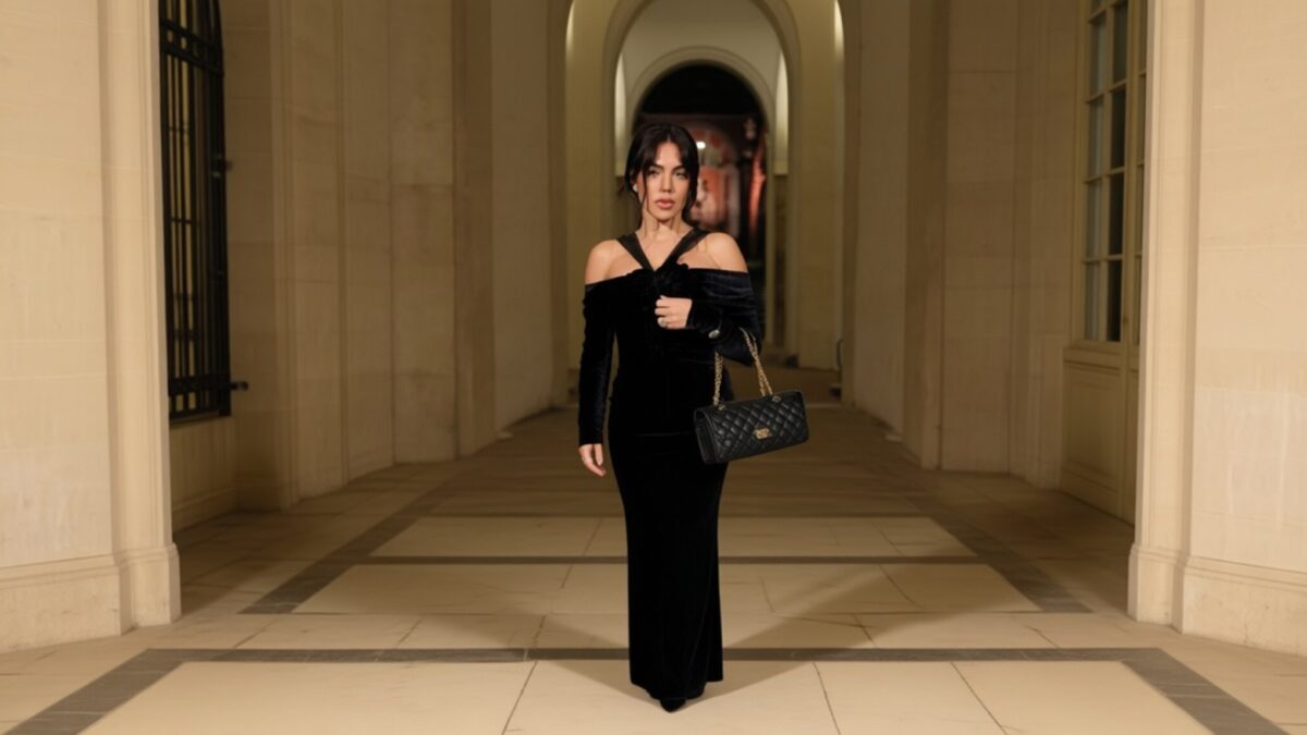 Georgina Rodriguez combină fusta Alo Yoga cu o geantă Hermès Birkin rară