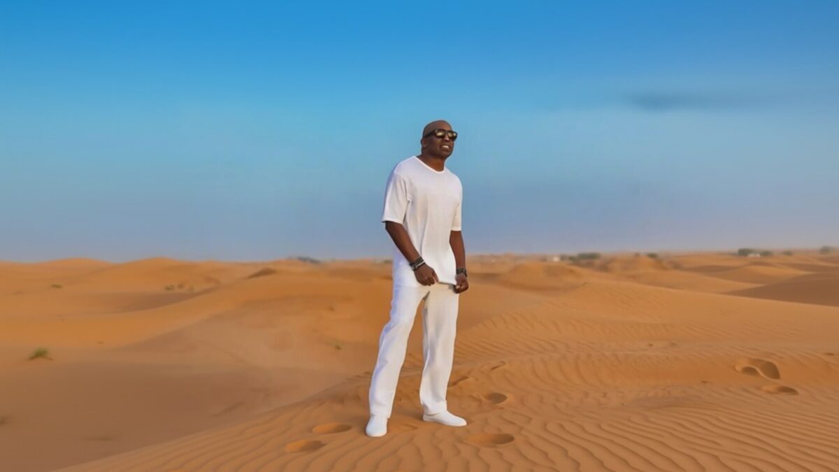 Haddaway vine la București pe 18 aprilie și aduce un invitat special