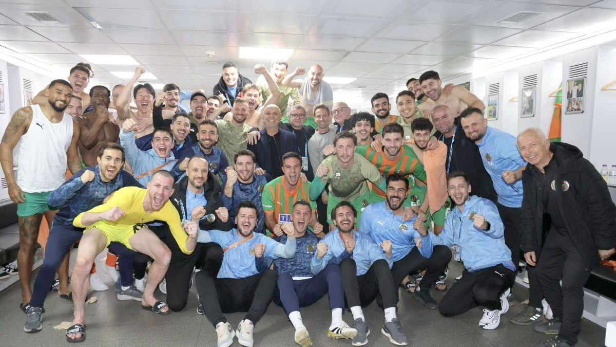 Ianis Hagi obține o victorie cu 5-0 la Alanyaspor înaintea barajului