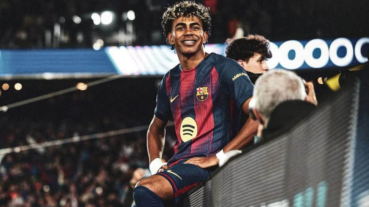 Lamine Yamal aduce celebrarea lui Ronaldo la Barcelona după golul 10 în UCL