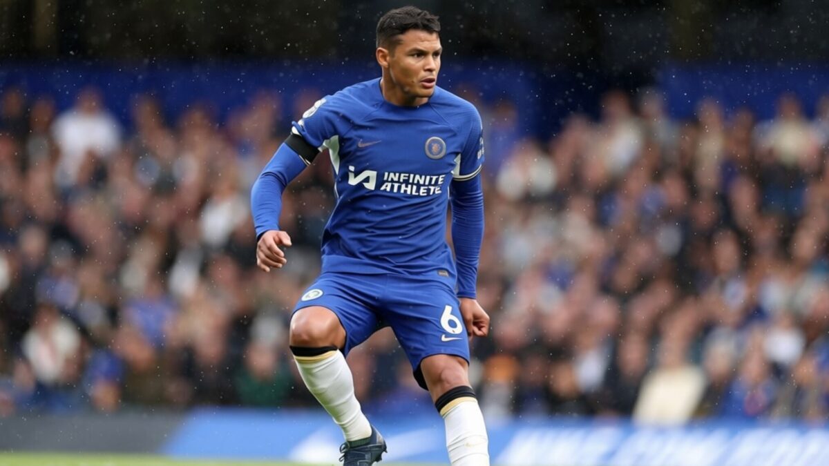 Lewis Hall, cotat la 35 mil. €, dezvăluie cum l-a ajutat Thiago Silva