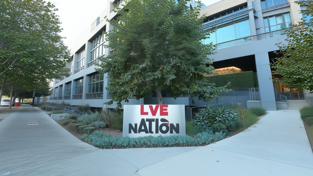 Angajat Live Nation recunoaște în instanță cum taxa fanii cu 50 de dolari