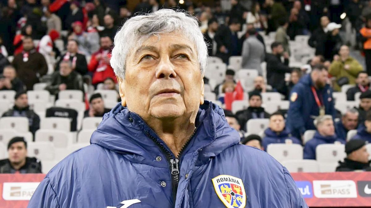 Mircea Lucescu operat la 80 de ani vede meciul cu Slovacia de pe tabletă
