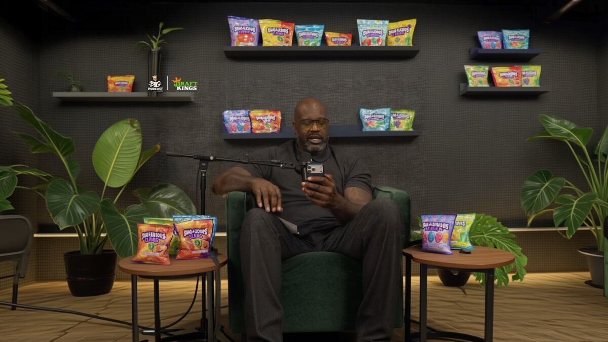 Shaq, 54 de ani, neagă mesajele vulgare trimise Sabrinei Carpenter
