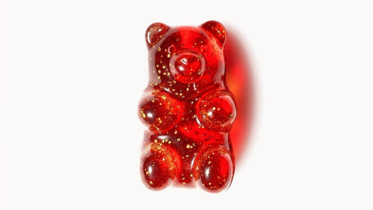 Noul Folly Hair Health Gummies promite rezultate în 30 de zile pentru 45 de dolari