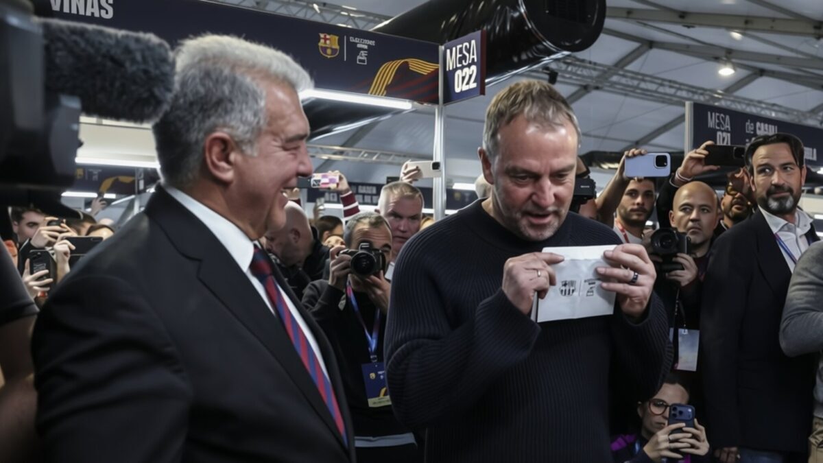 FC Barcelona anunță prelungirea cu Flick până în 2028 dar antrenorul ezită