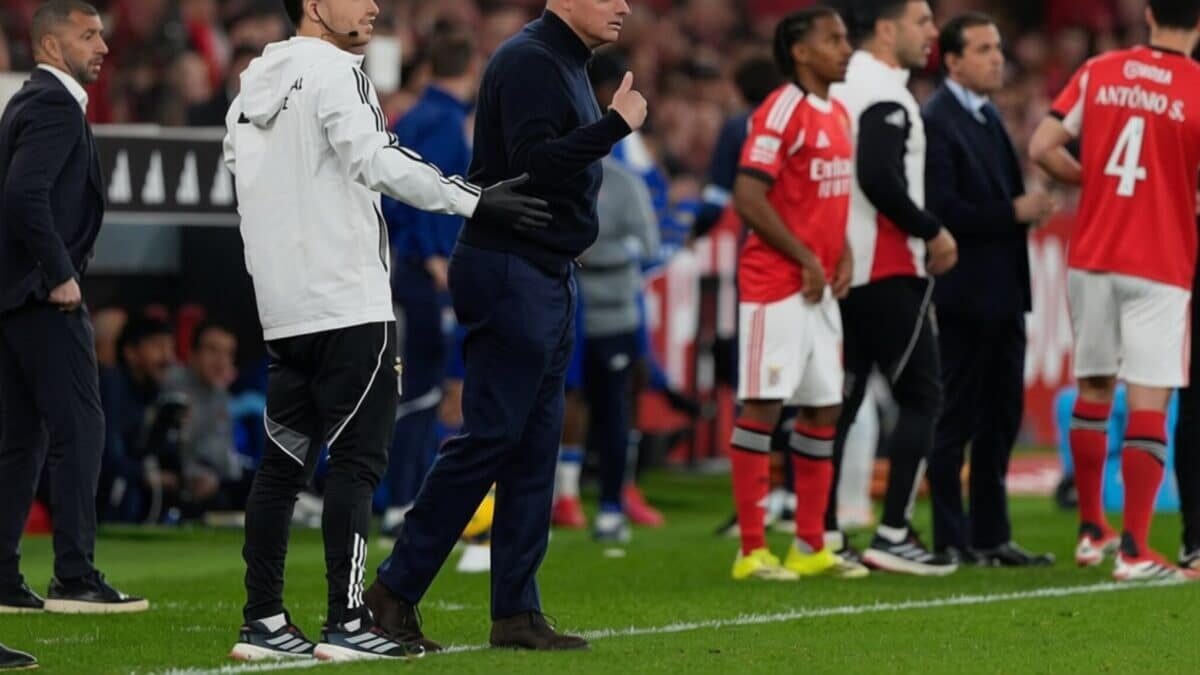 Jose Mourinho ajunge la 15 eliminări și acuză o minciună completă