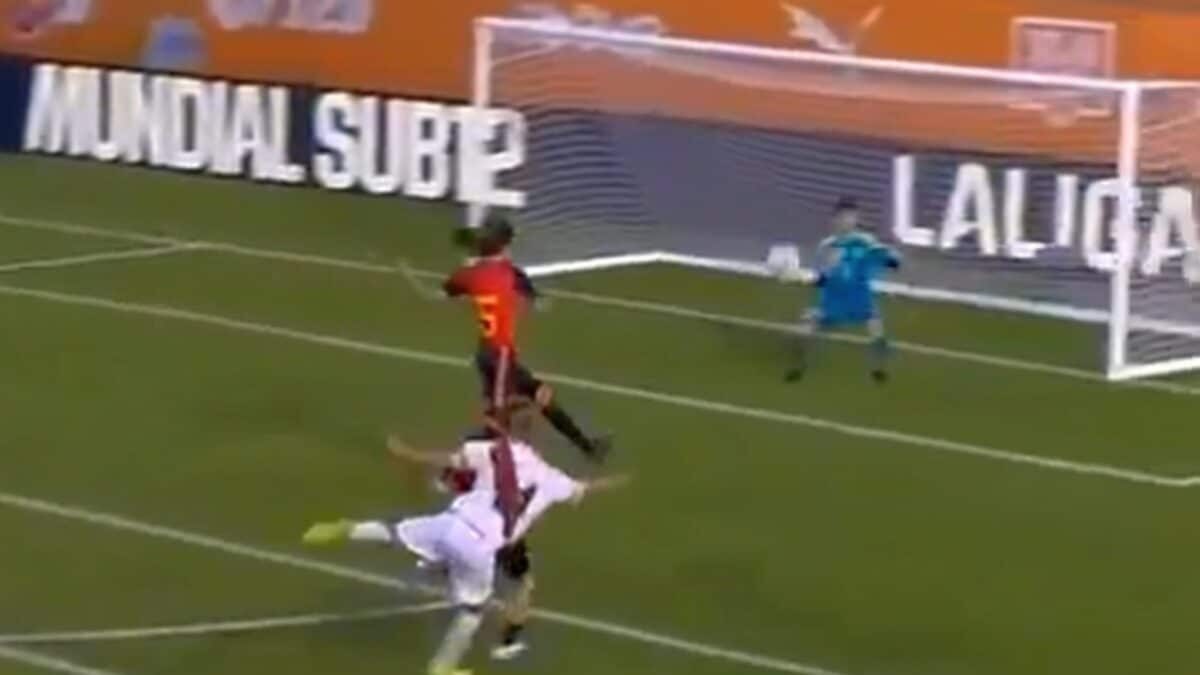 Fiul lui Iker Casillas uimește la 12 ani în poarta lui Real Madrid