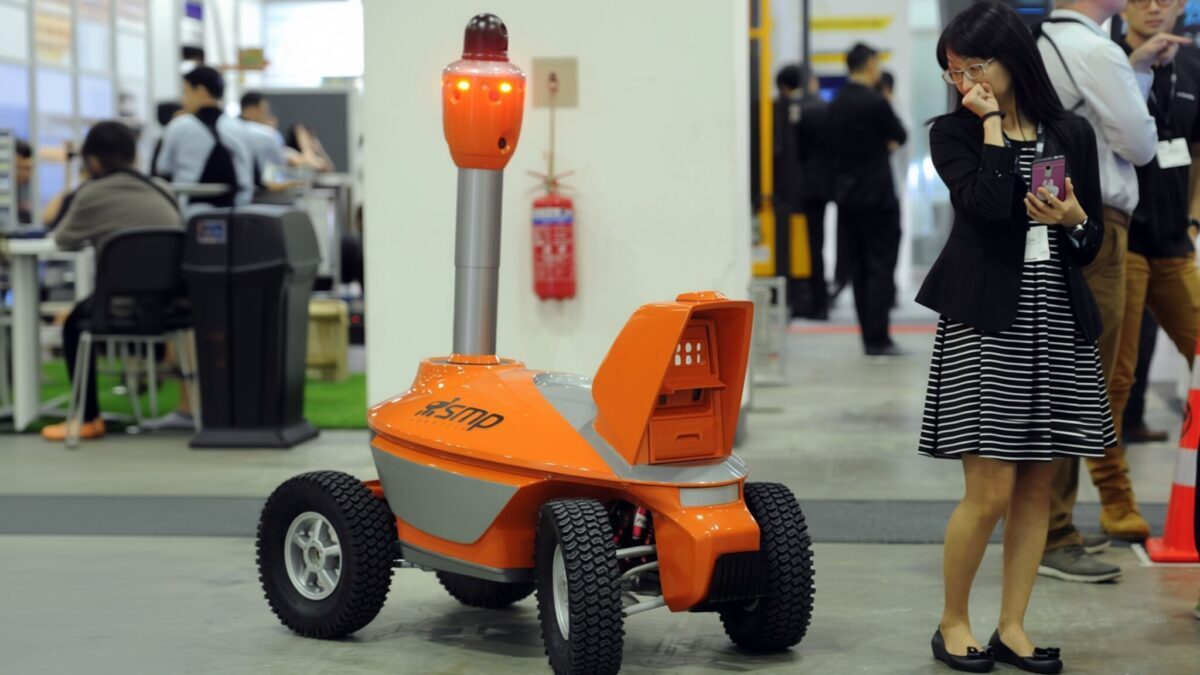 Roboții și AI cresc risipa alimentară în lanțul de aprovizionare global