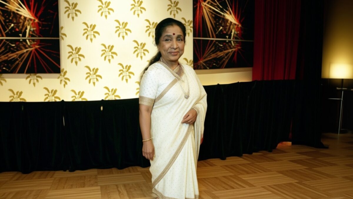 Asha Bhosle a murit la 92 de ani. Vocea ei a definit 7 decenii de Bollywood