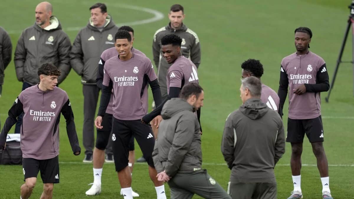 Manchester United forțează transferul lui Tchouameni pentru 80 de milioane euro