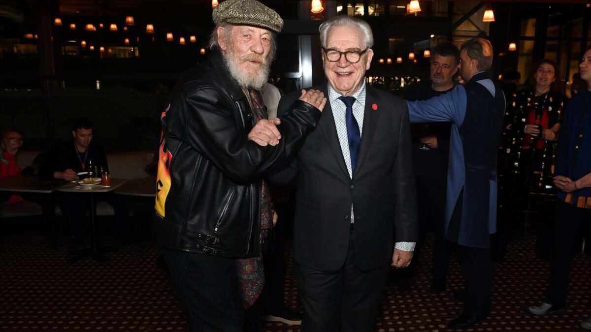 Brian Cox îi atacă dur pe Depp și Norton și critică 10 staruri de la Hollywood