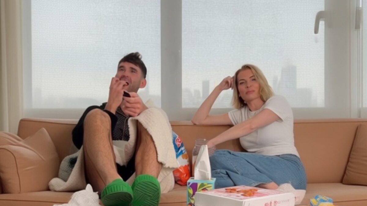 Carl Radke (41) si Lindsay Hubbard (39) se reunesc pentru o reclama Uber Eats