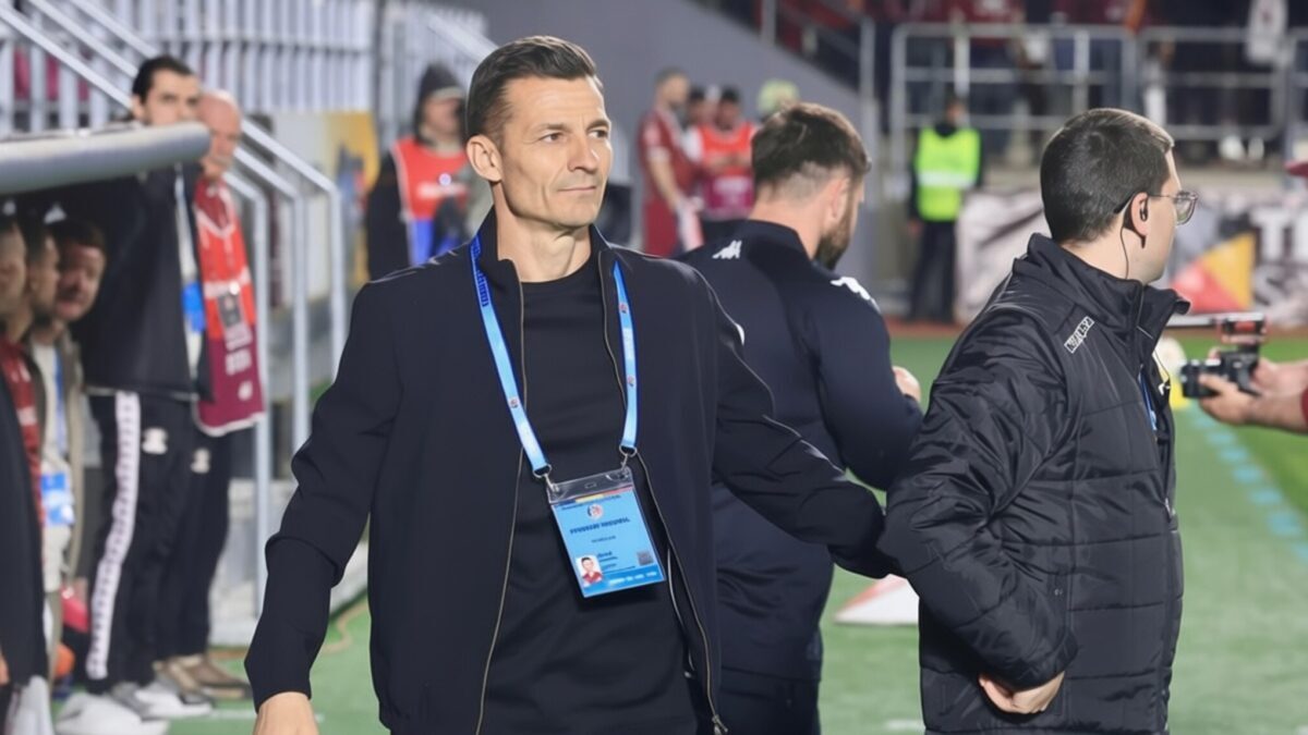 Rapid la 5 puncte de lider după 1-2 cu U Cluj. Gâlcă trage semnalul de alarmă