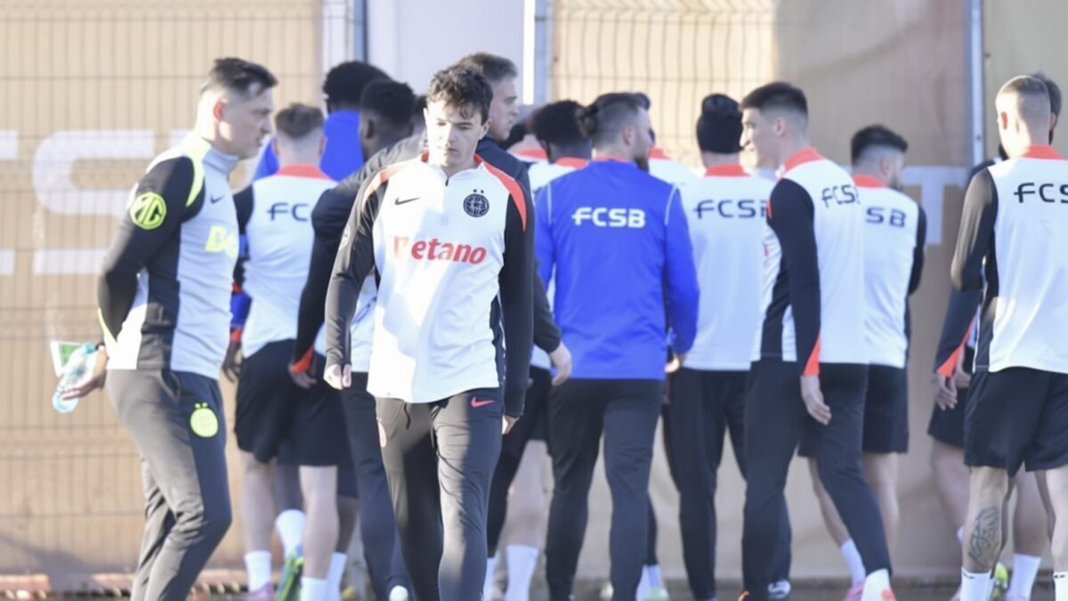 FCSB aduce modelul Hagi și țintește 90.000 de atingeri pe sezon