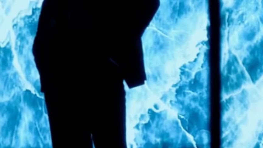 Jacob Elordi este noua imagine Bleu de Chanel un parfum de la 205 dolari