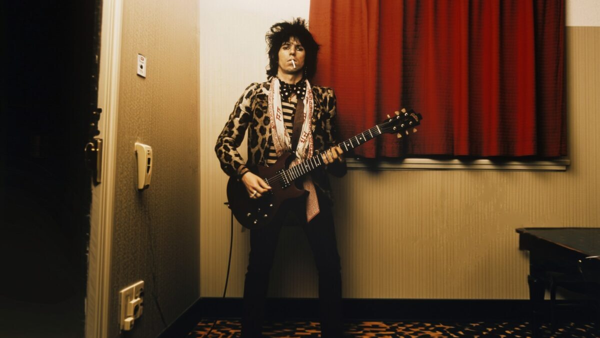 Keith Richards și cele 5 arestări – viața chitaristului Rolling Stones