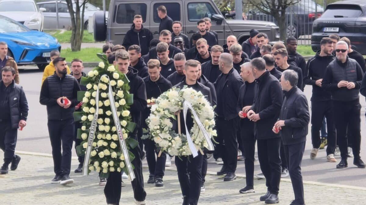 Mirel Rădoi dezvăluie discuția de 2 ore cu Lucescu și starea jucătorilor