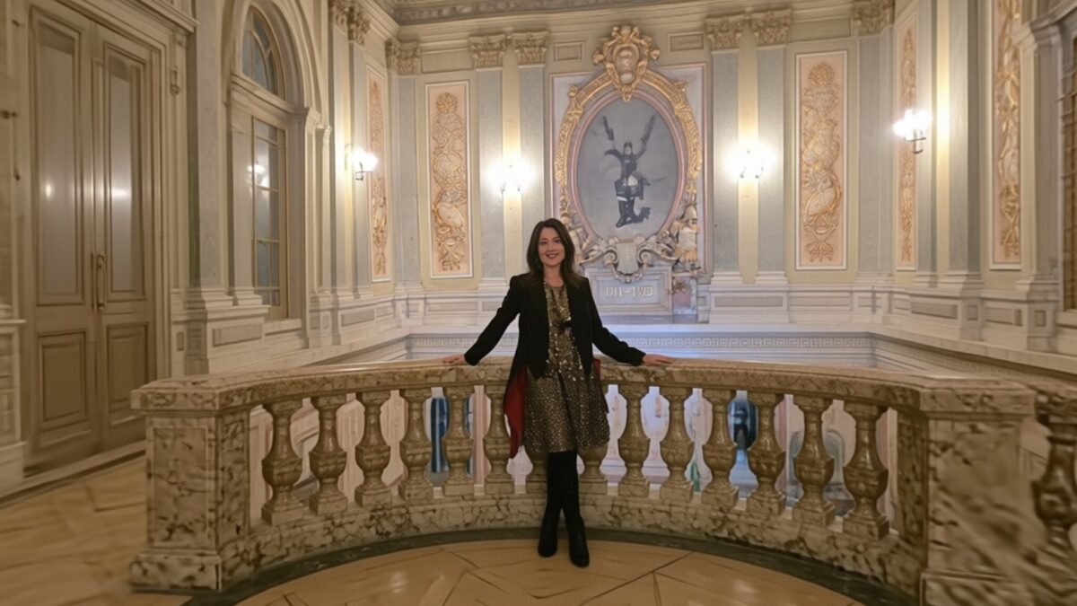 Oana Sîrbu dezvăluie că are 6 cutii cu scrisori de la soldați îndrăgostiți