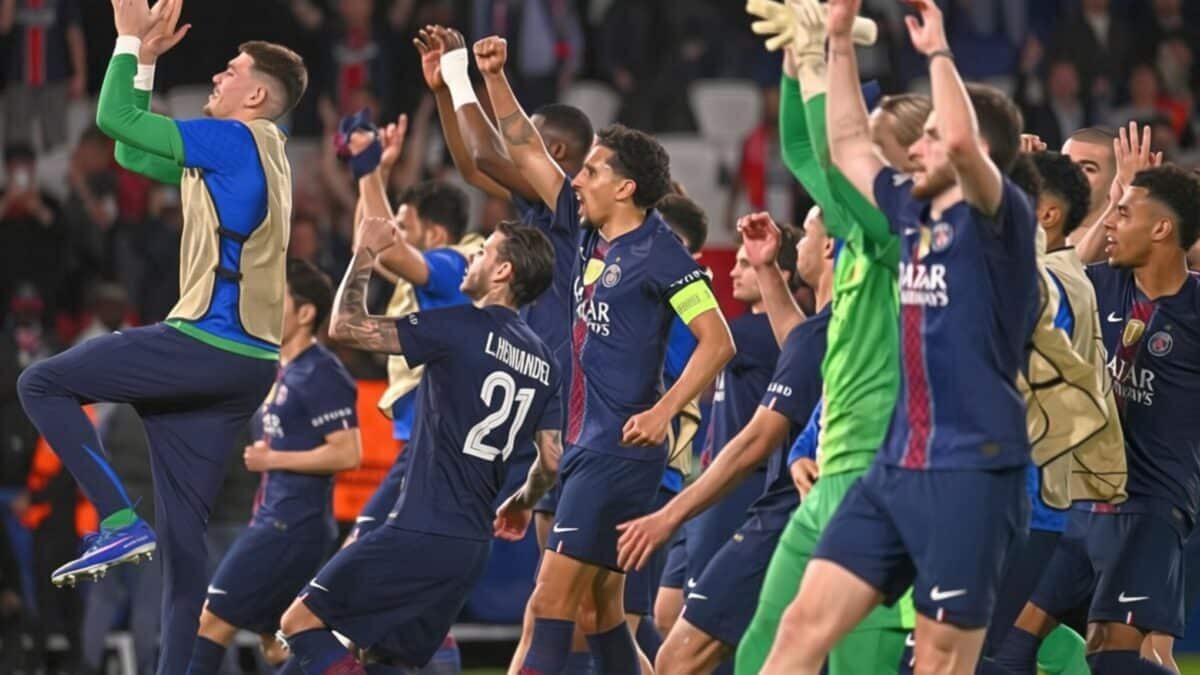 PSG umilește Liverpool cu 89-0 la pase consecutive într-o victorie cu 2-0