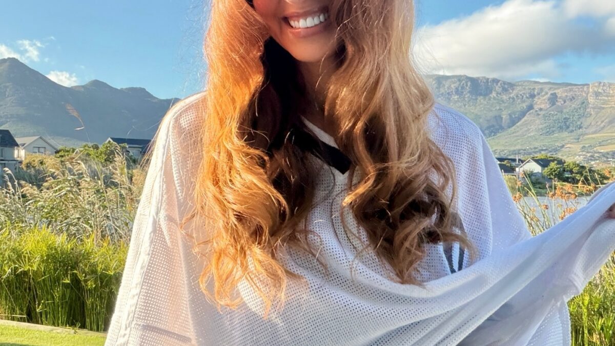 Shannon Elizabeth face peste 1 milion de dolari pe OnlyFans în prima săptămână
