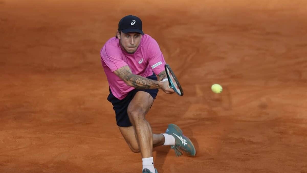 Alex Molcan îl elimină pe favoritul Diallo la Țiriac Open cu un categoric 6-2, 6-2