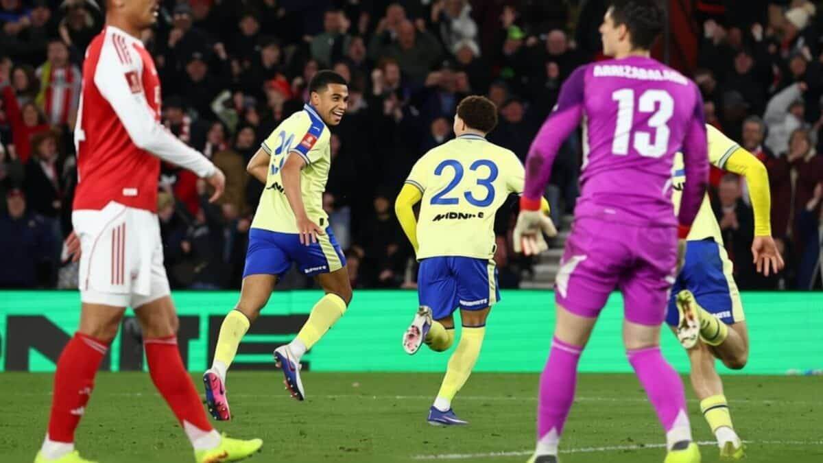 Arsenal părăsește Cupa Angliei după un eșec șocant 1-2 cu Southampton
