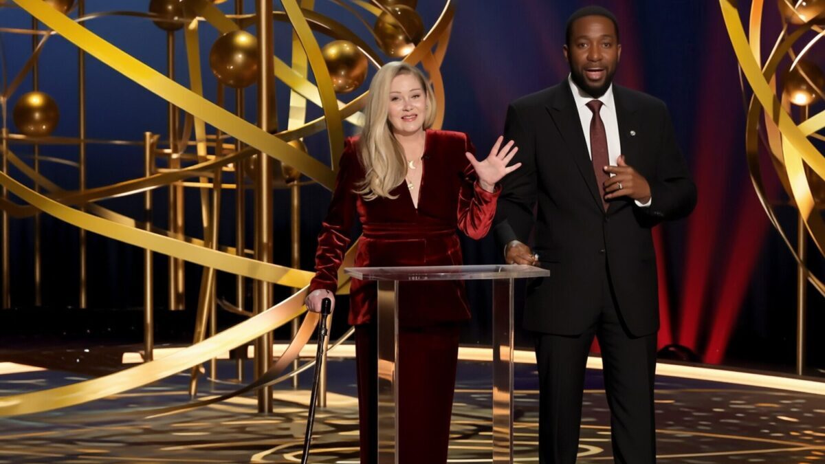 Actrița Christina Applegate, la 54 de ani, spitalizată după diagnosticul de SM