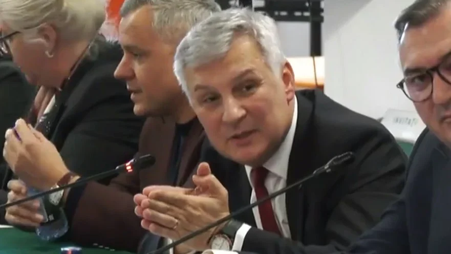 PSD acuza un jaf secret cu averile romanilor si blocheaza vanzarile pana in 2027