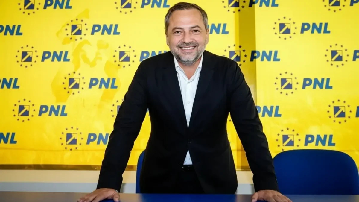 PNL cere demisia tuturor numiților PSD după retragerea miniștrilor