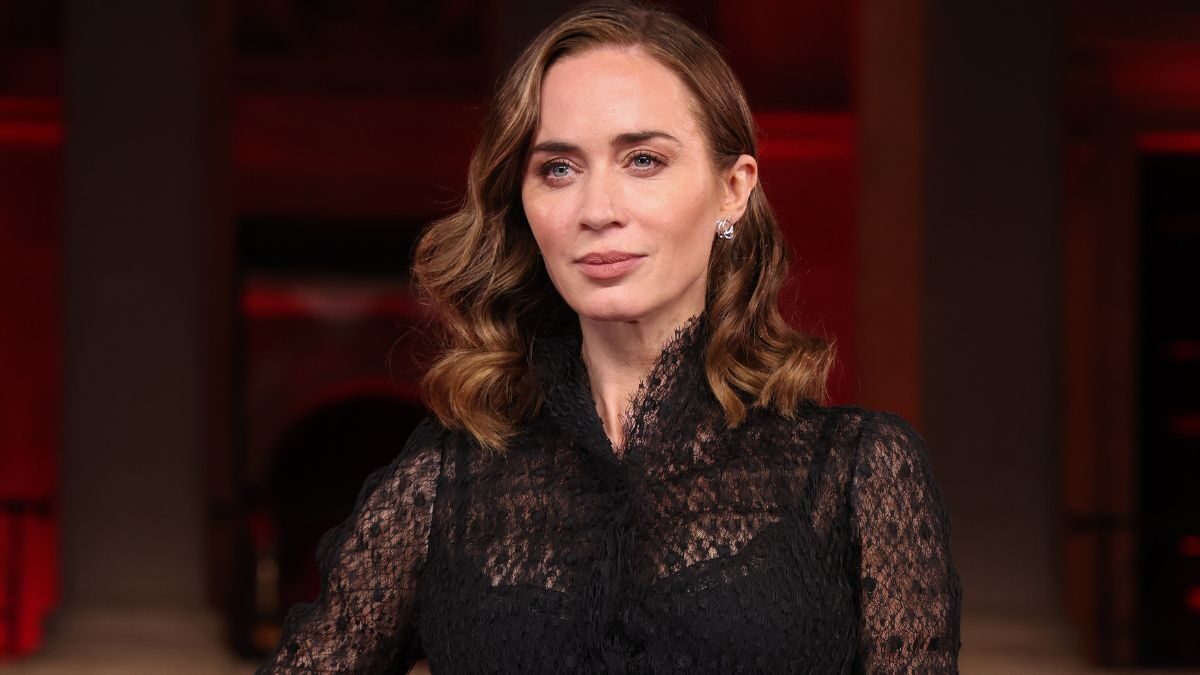 Emily Blunt uimește la premiera Prada 2 într-o rochie Dior transparentă