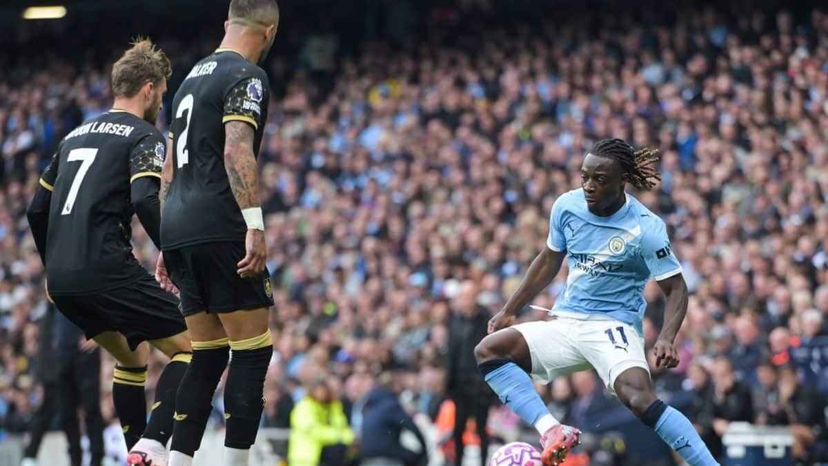 Manchester City atacă primul loc în Premier League cu golaveraj +36