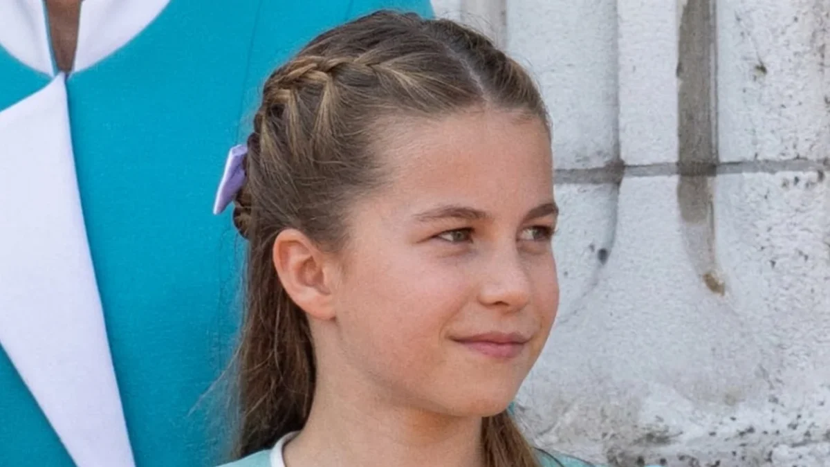 Prințesa Charlotte generează 100.000 de fani pe un cont controversat