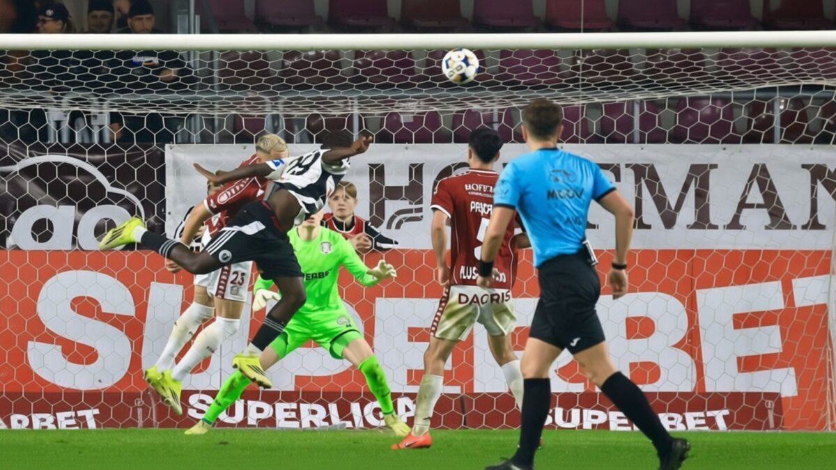 U Cluj învinge Rapid cu 2-1 în Giulești după o dublă semnată de Mendy