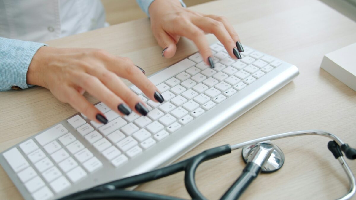 Salarii mai mari în spitale dar medicii fug din sistemul sanitar românesc