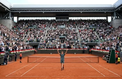 Jannik Sinner rescrie istoria tenisului. 5 trofee consecutive la doar 24 de ani
