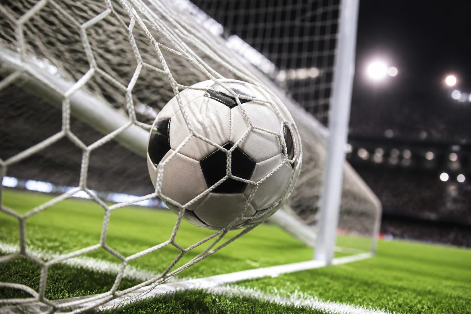 Argentina a revenit de la 0 2 la 3 2 cu Egipt și s a calificat în semifinalele Cupei Mondiale