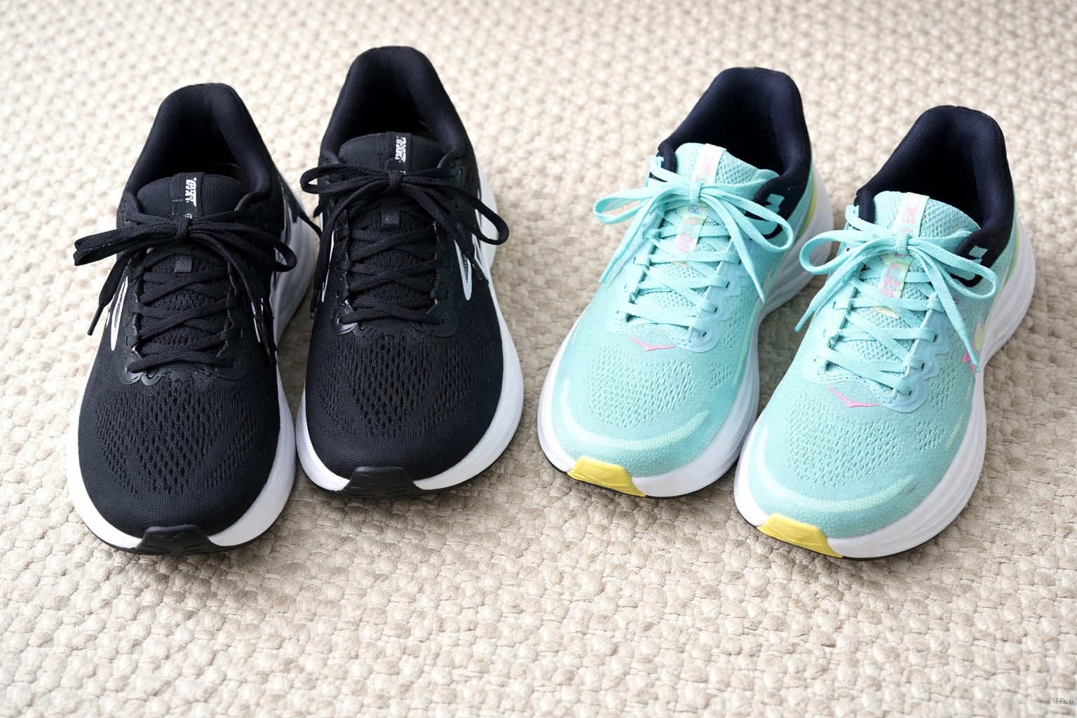 Brooks Glycerin este mai potrivit la mers mult, iar Hoka Bondi 9 la stat îndelungat în picioare