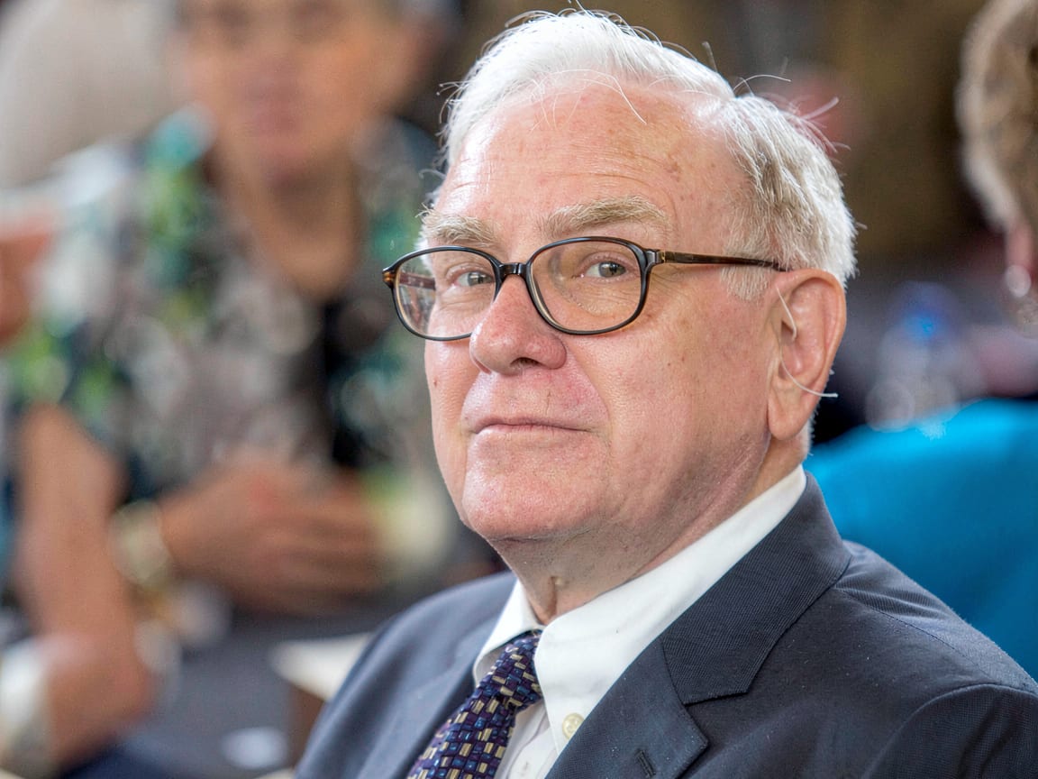 Warren Buffett spune la 95 de ani că norocul a contat decisiv în averea de aproape 150 de miliarde de dolari