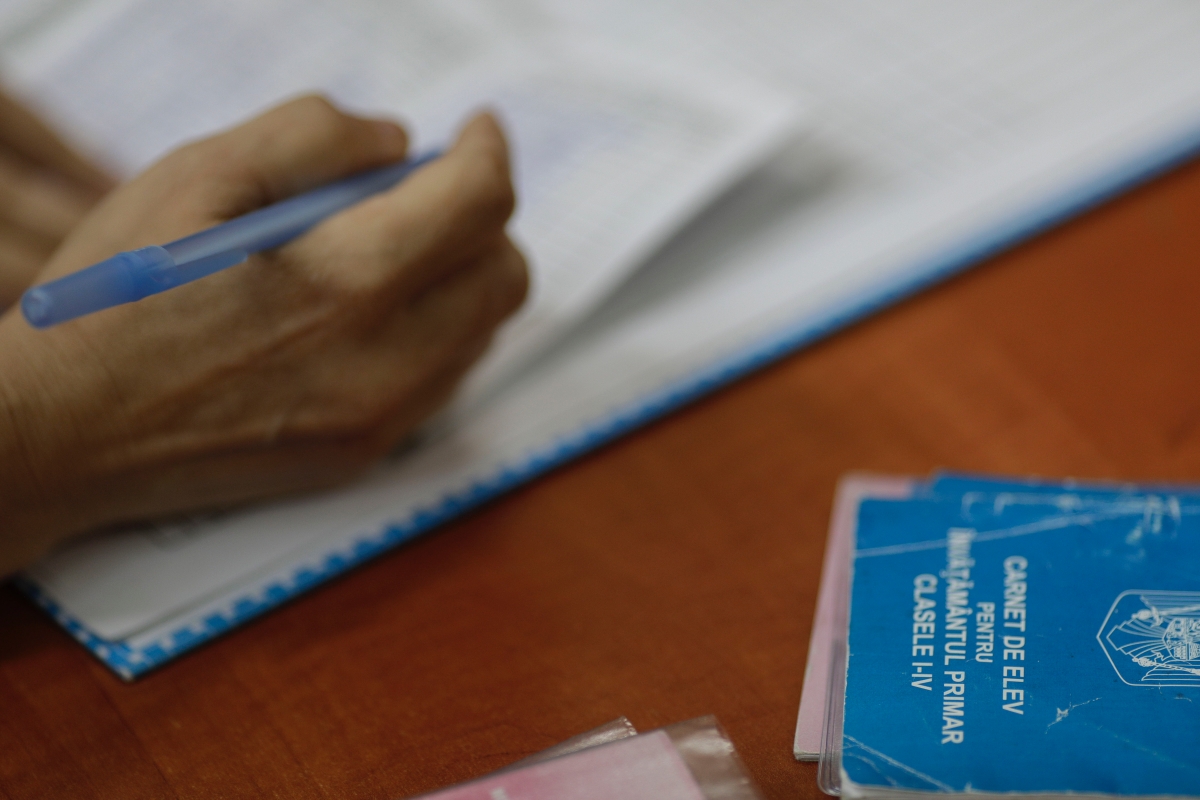 Notarea elevilor în carnet