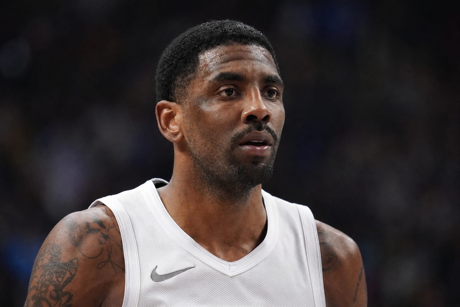 Baschetbalistul Kyrie Irving